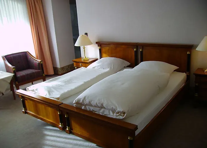 阿尔特别墅施罗斯伯里克酒店